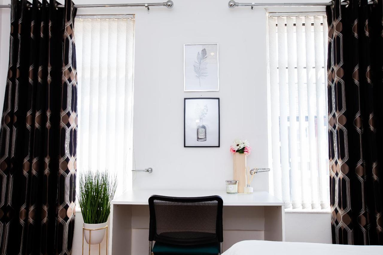 Whitland Apartment Ливърпул Екстериор снимка