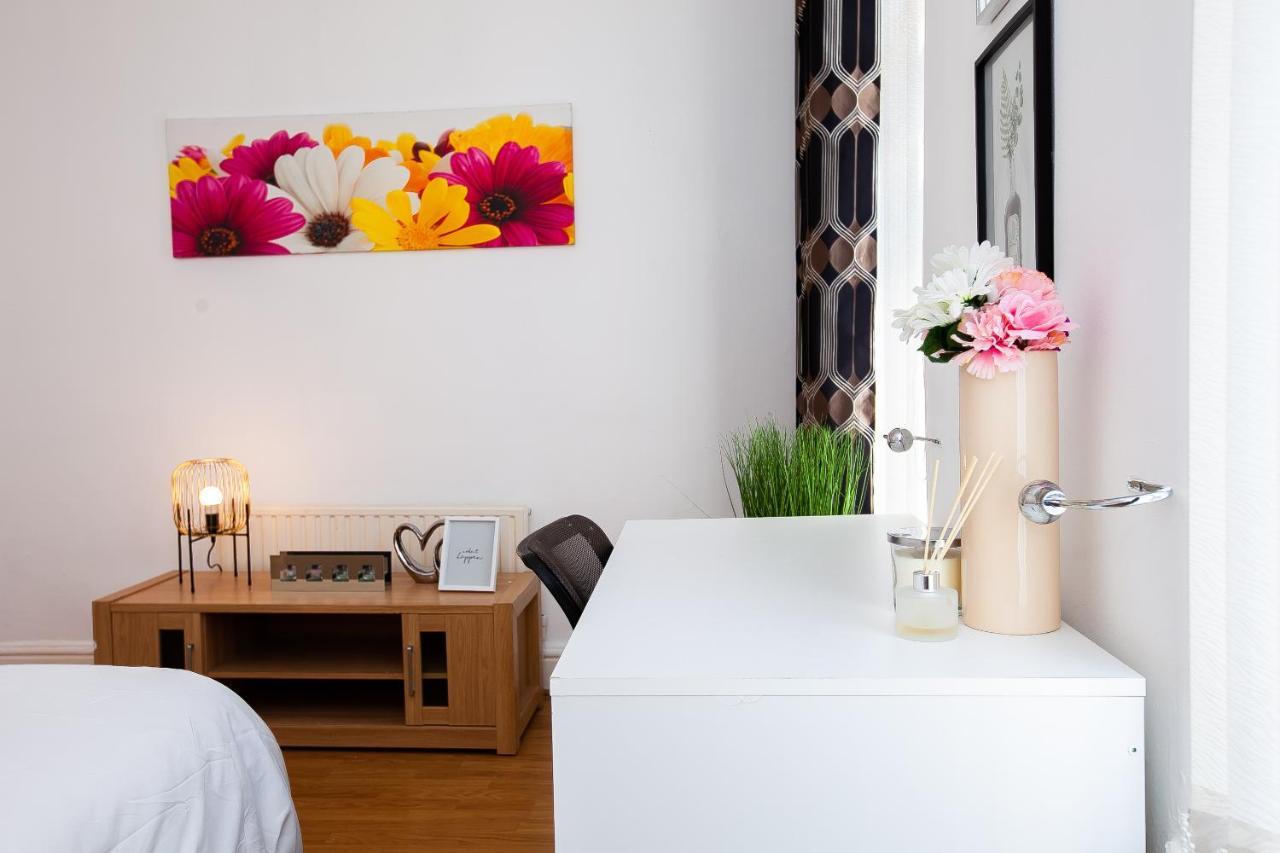 Whitland Apartment Ливърпул Екстериор снимка