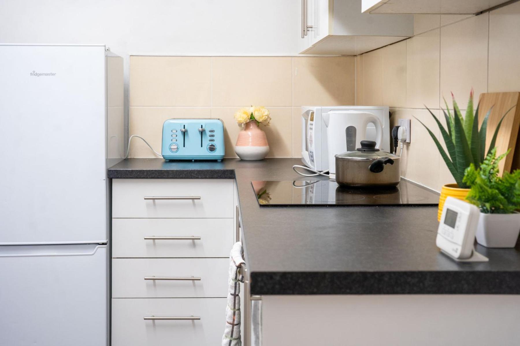 Whitland Apartment Ливърпул Екстериор снимка