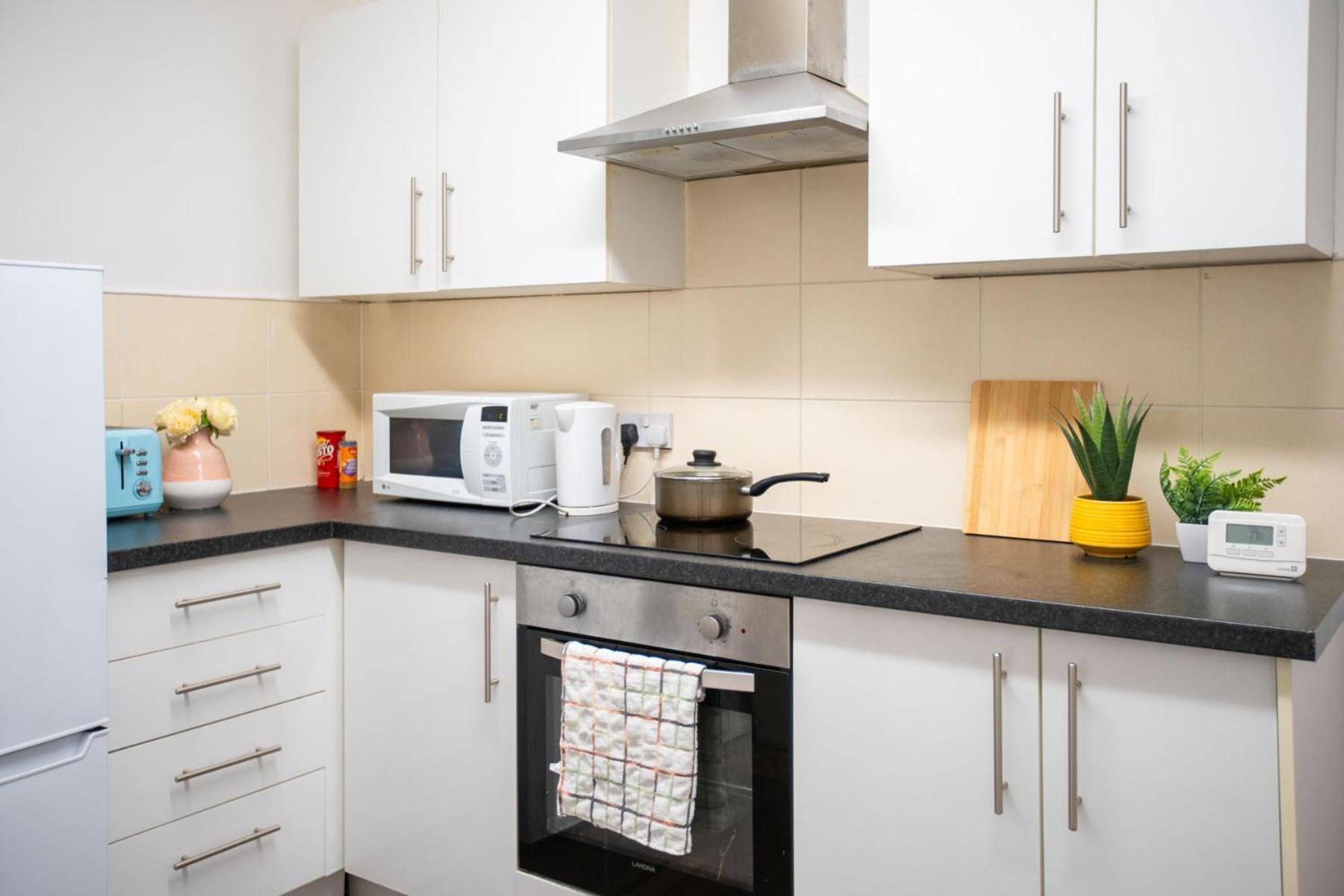 Whitland Apartment Ливърпул Екстериор снимка